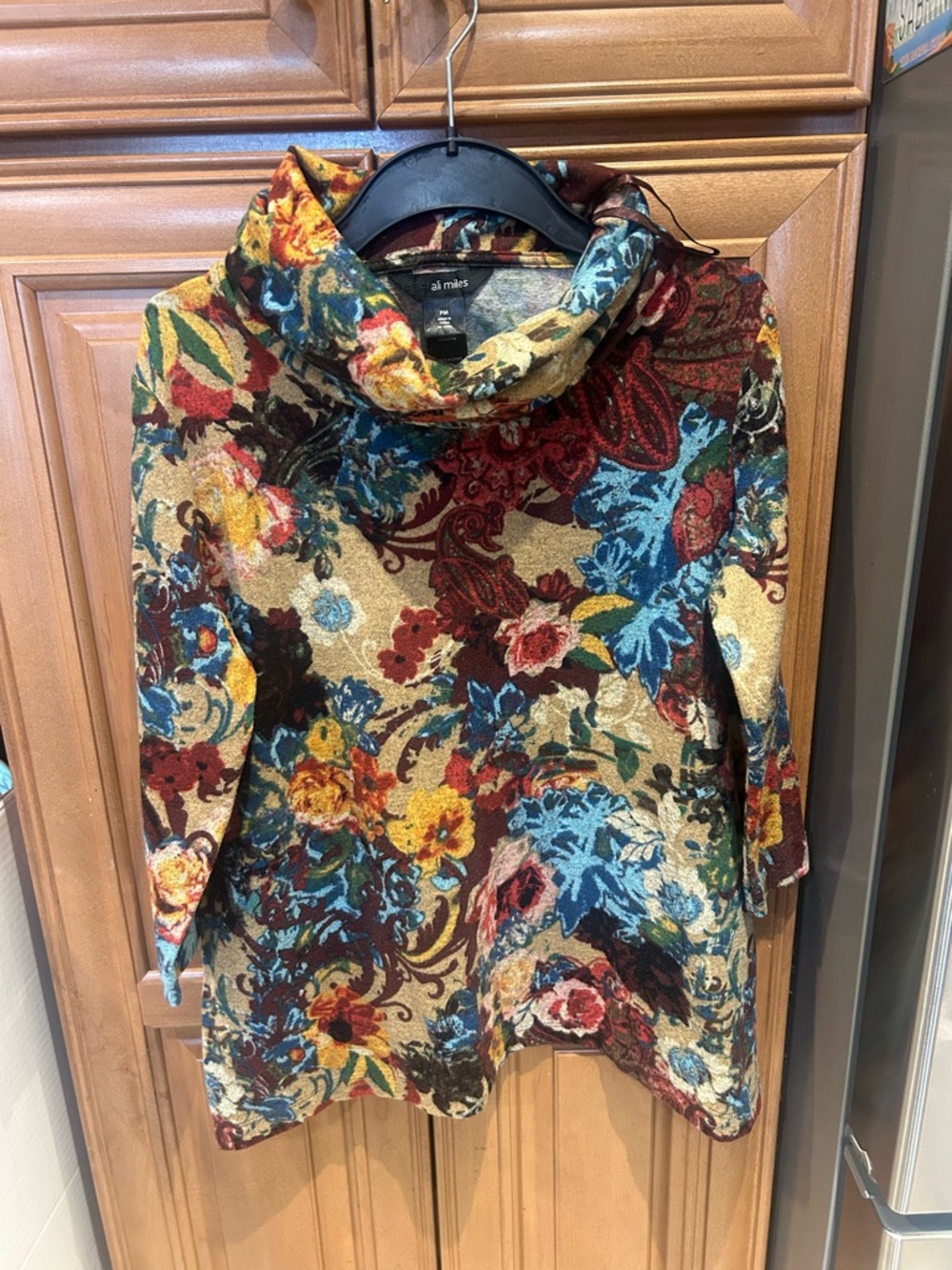 Ali Miles Multicolor Floral Top